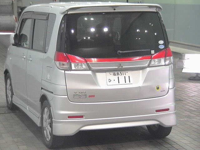 MITSUBISHI DELICA D:2