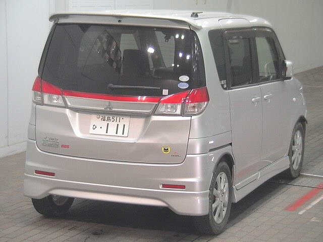MITSUBISHI DELICA D:2