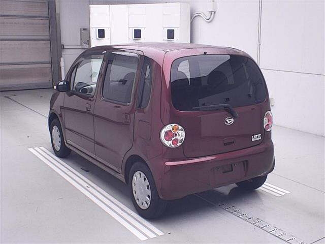DAIHATSU MOVE LATTE