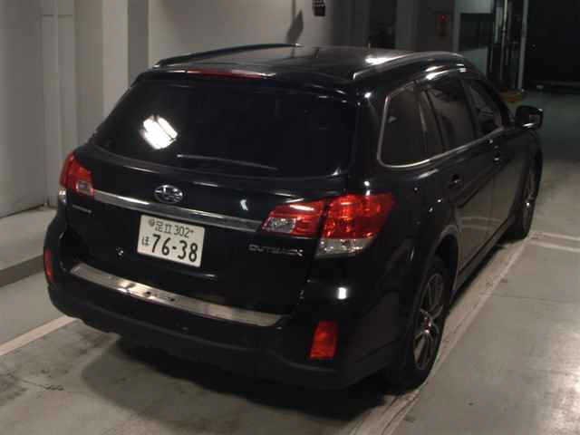 SUBARU OUTBACK