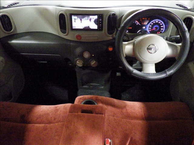 NISSAN CUBE