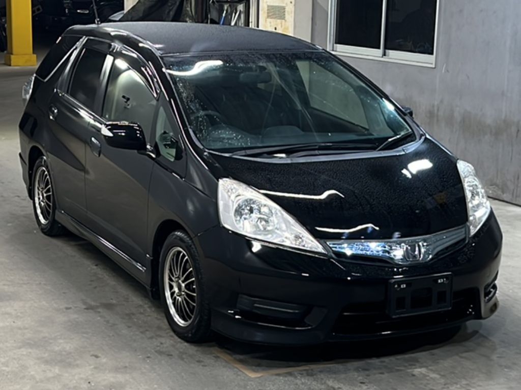 HONDA FIT SHUTTLE