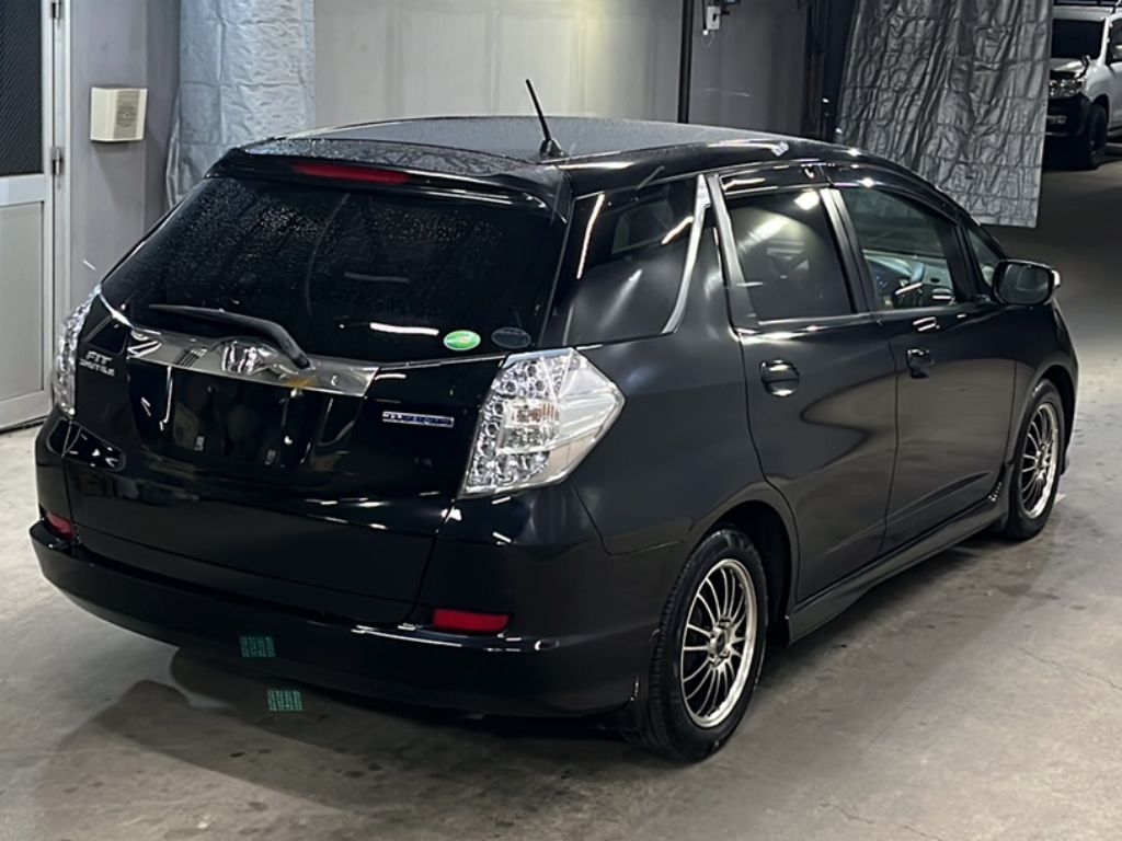 HONDA FIT SHUTTLE