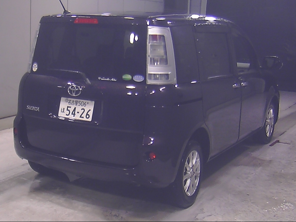 TOYOTA SIENTA