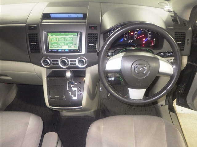 MAZDA MPV