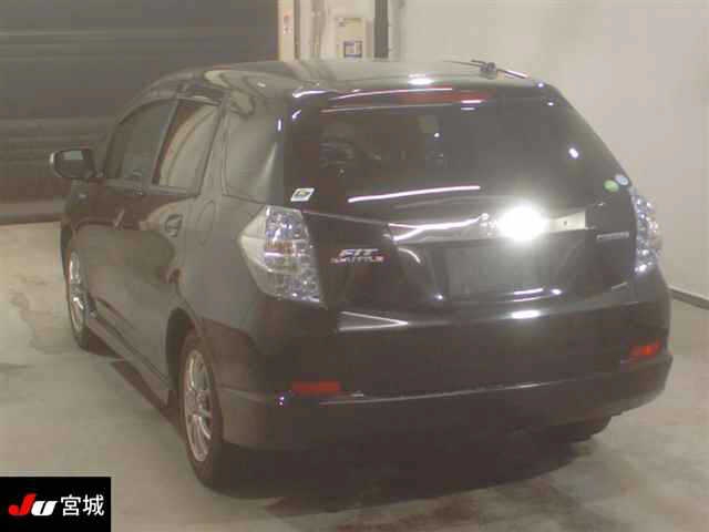 HONDA FIT SHUTTLE