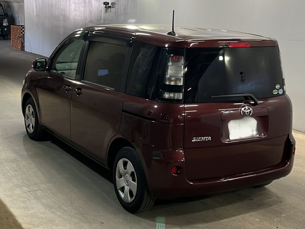 TOYOTA SIENTA