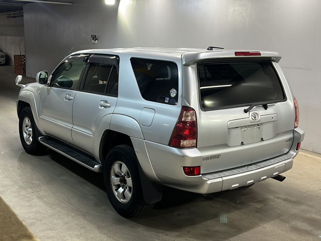 TOYOTA HILUX SURF