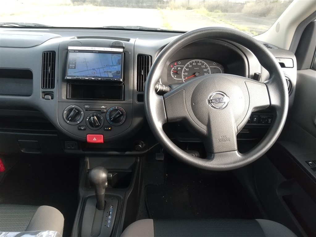 NISSAN AD