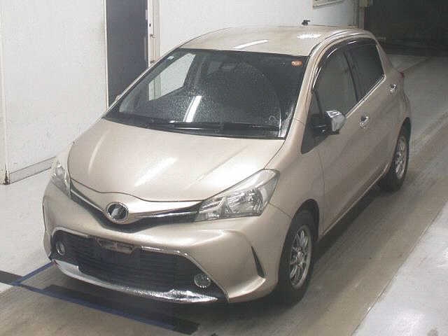 TOYOTA VITZ
