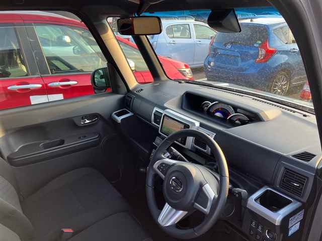 DAIHATSU WAKE