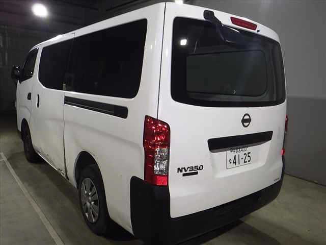 NISSAN NV350 CARAVAN