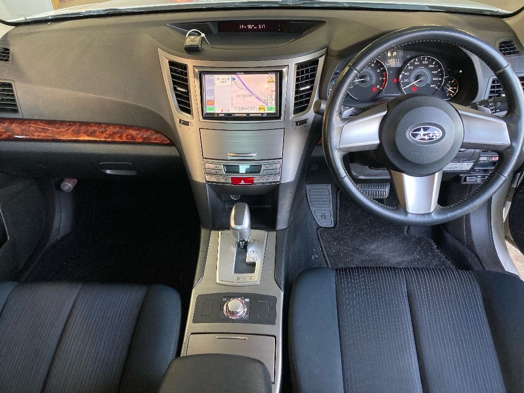 SUBARU LEGACY B4