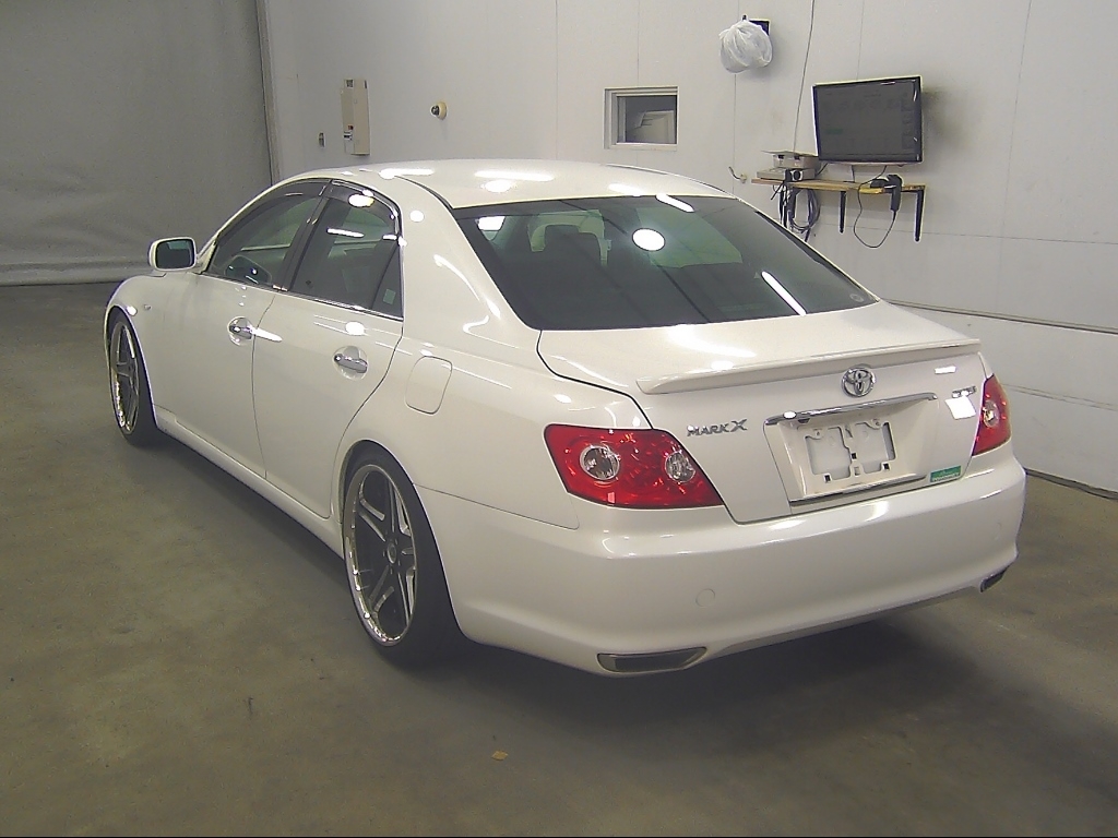TOYOTA MARK X