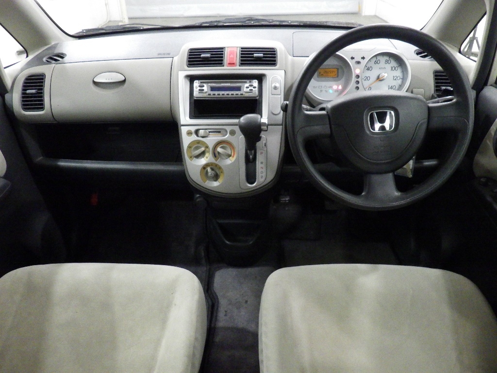 HONDA LIFE