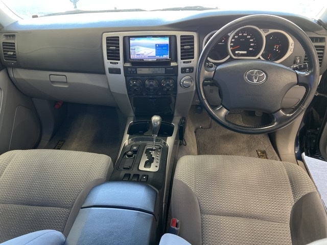 TOYOTA HILUX SURF