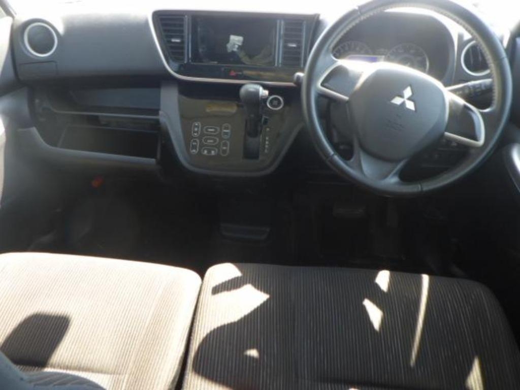 MITSUBISHI EK SPACE