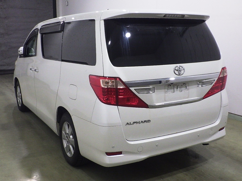 TOYOTA ALPHARD
