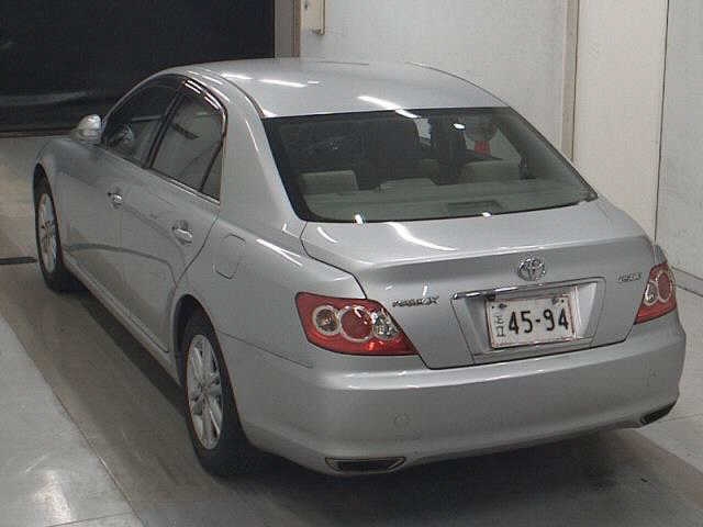 TOYOTA MARK X