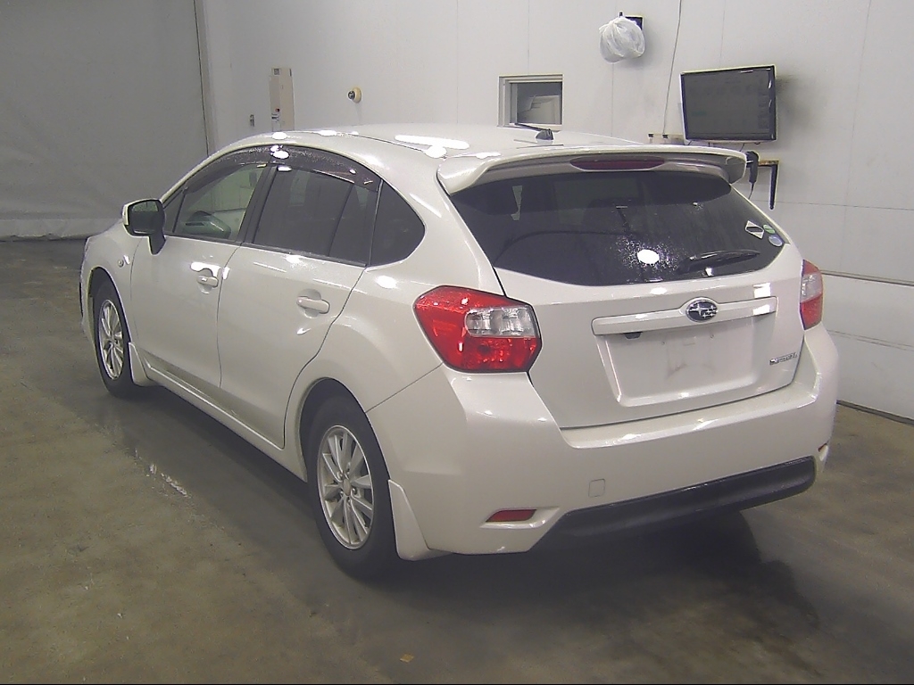SUBARU IMPREZA