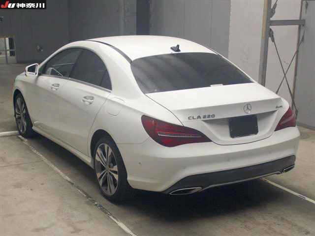 MERCEDES-BENZ CLA-CLASS