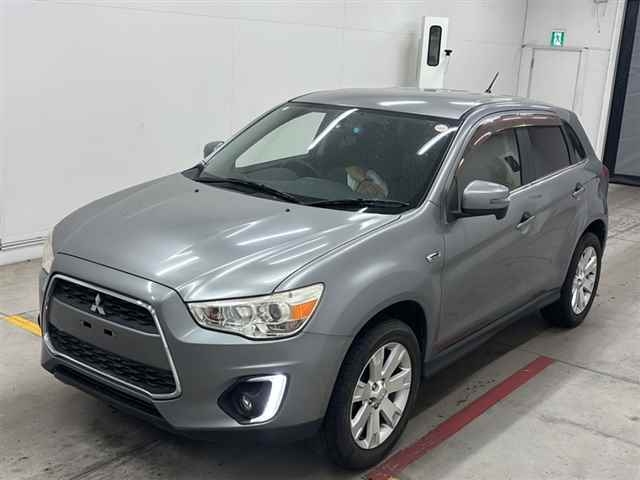 MITSUBISHI RVR