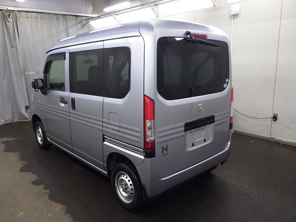 HONDA N-VAN