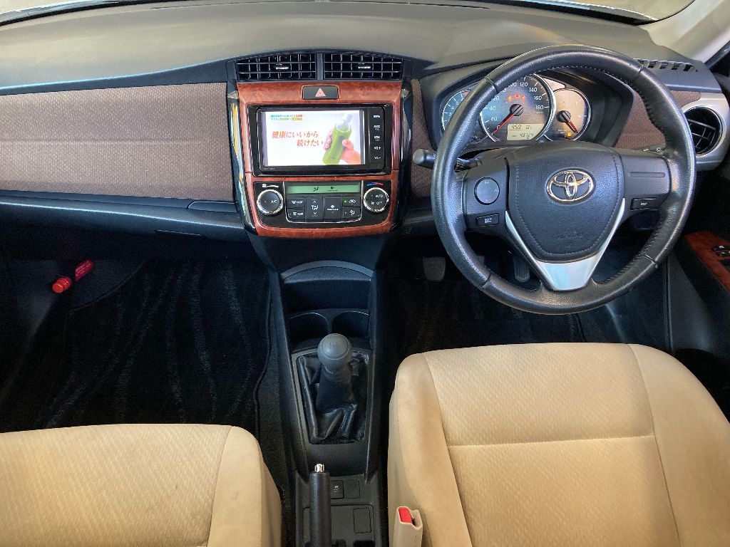TOYOTA COROLLA AXIO