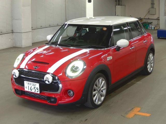 MINI HATCH