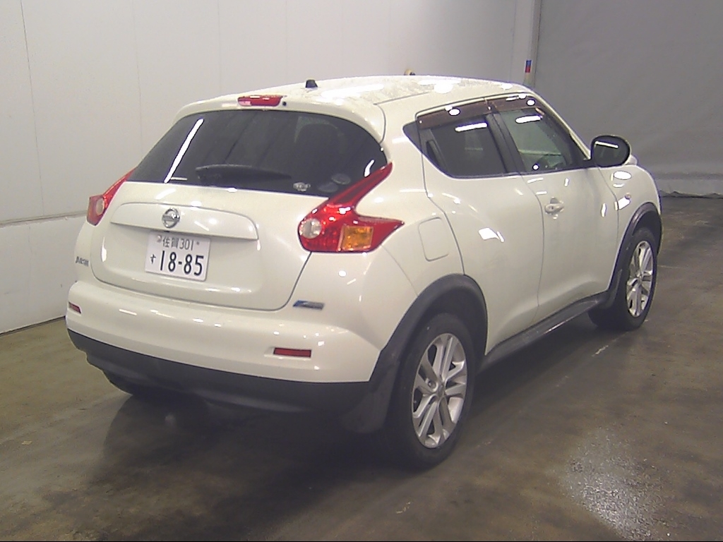 NISSAN JUKE