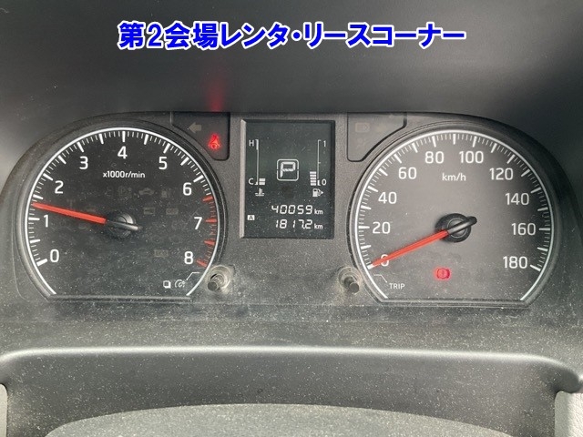 NISSAN NV350 CARAVAN