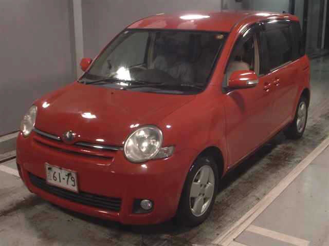 TOYOTA SIENTA