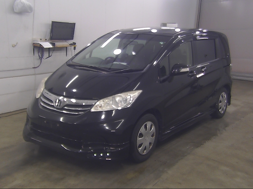 HONDA FREED