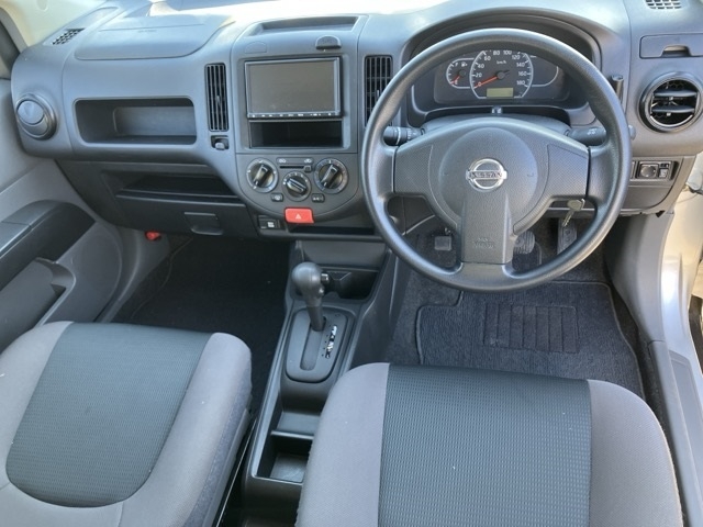 NISSAN AD