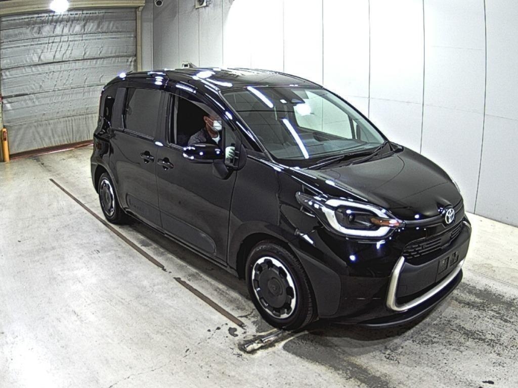 TOYOTA SIENTA