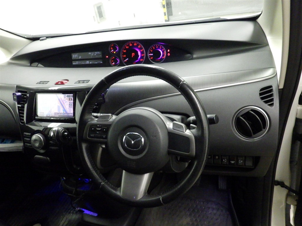 MAZDA BIANTE