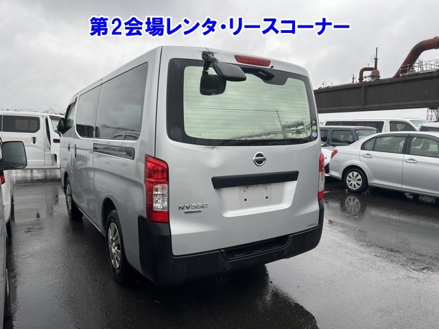 NISSAN NV350 CARAVAN