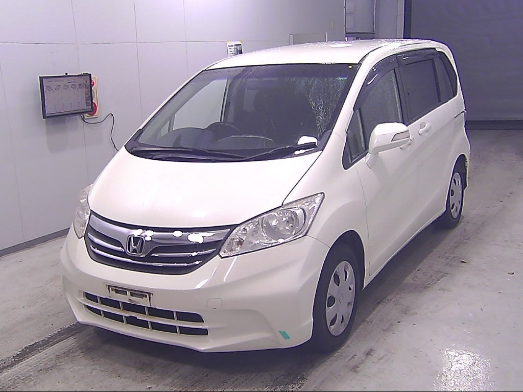 HONDA FREED