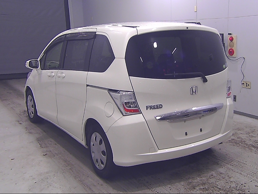 HONDA FREED
