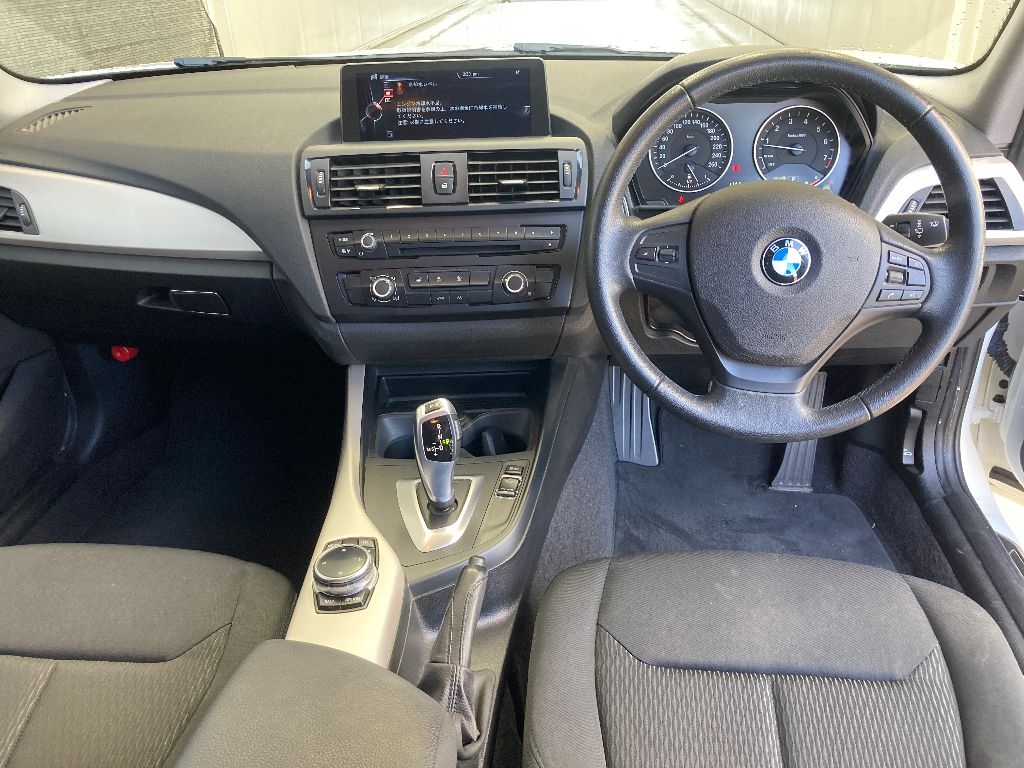 BMW 1-SERIES