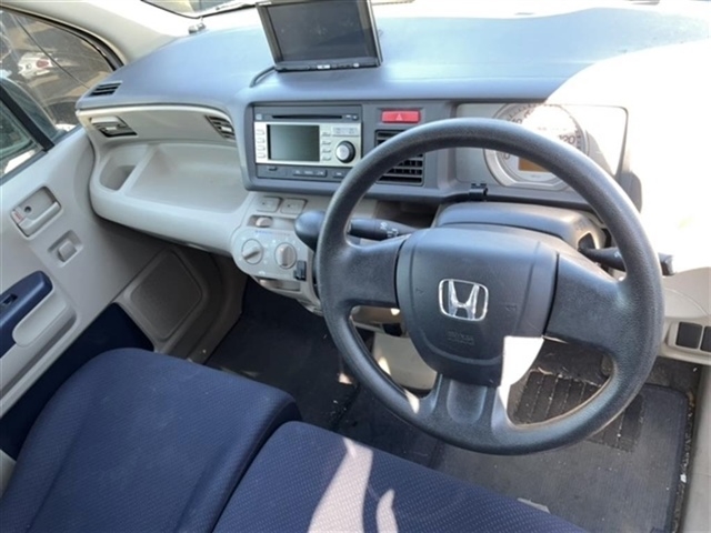 HONDA LIFE