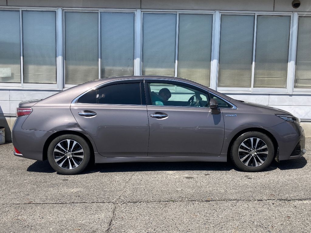 TOYOTA SAI