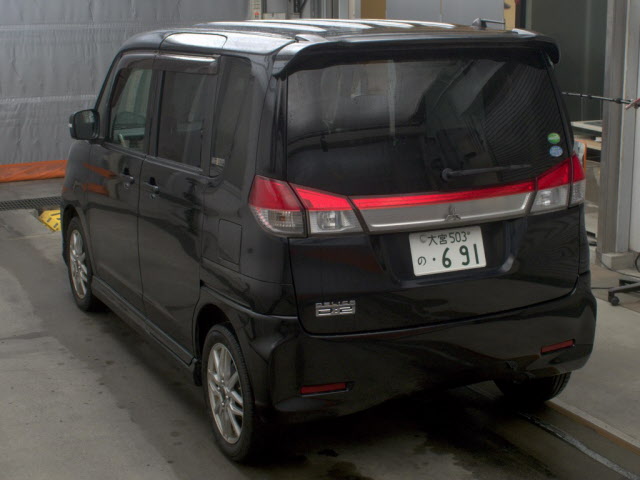 MITSUBISHI DELICA D:2