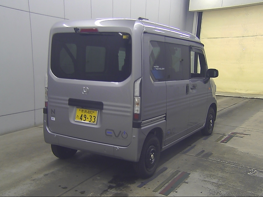HONDA N-VAN
