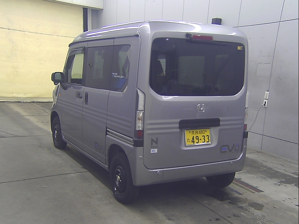 HONDA N-VAN