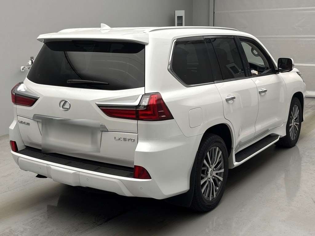 LEXUS LX570
