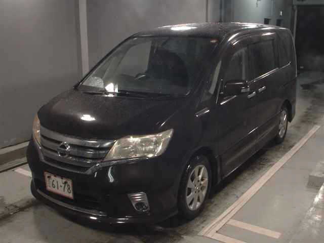 NISSAN SERENA