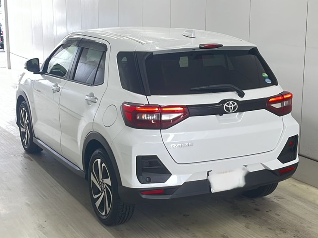 TOYOTA RAIZE