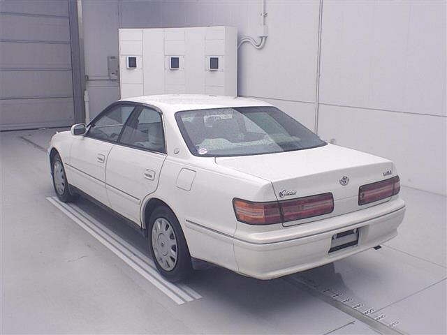 TOYOTA MARK II