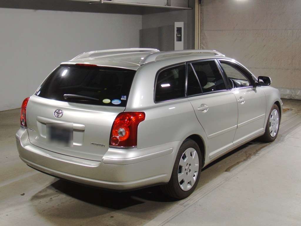 TOYOTA AVENSIS